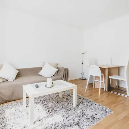 Lejlighed Mittelfeld 1-3 Bedroom Apartments, 15-20 Min Walk To Exhibition, Free Wifi Hannover